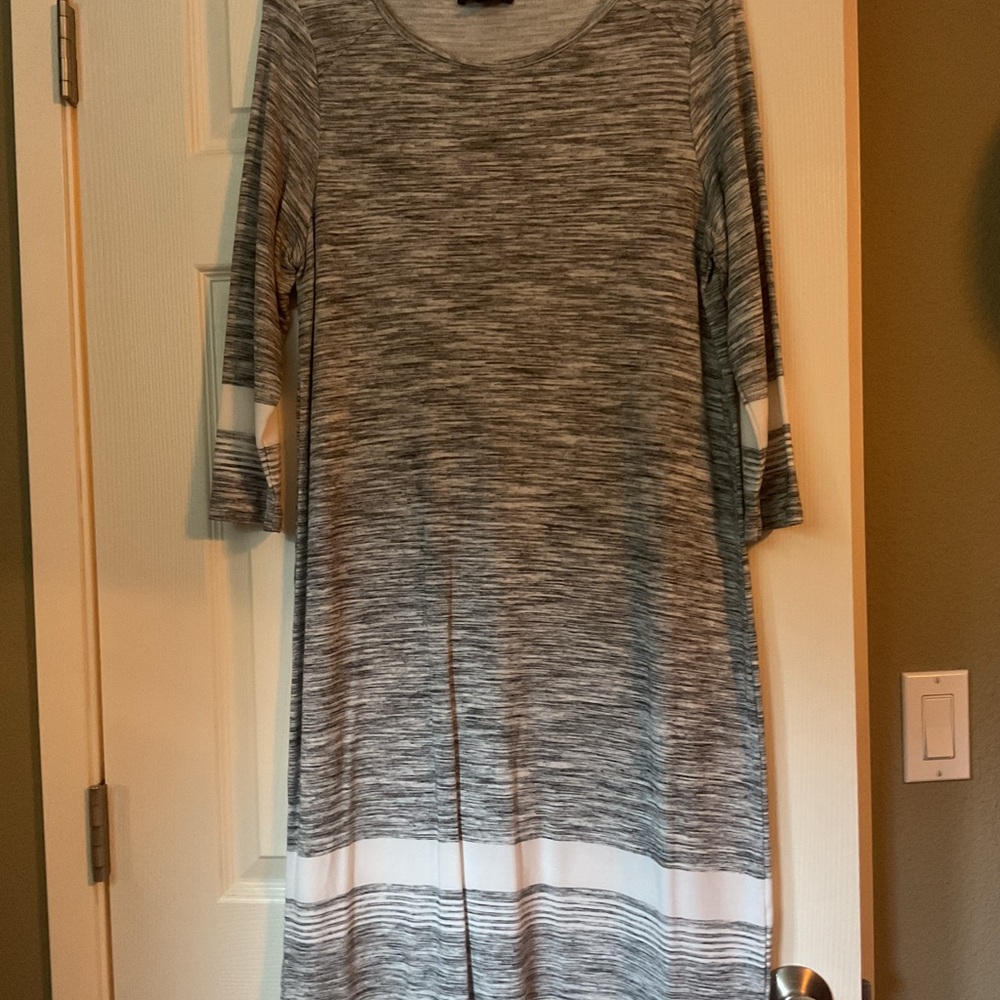 Hilary Radley Gray and Cream Long Sleeve Dress